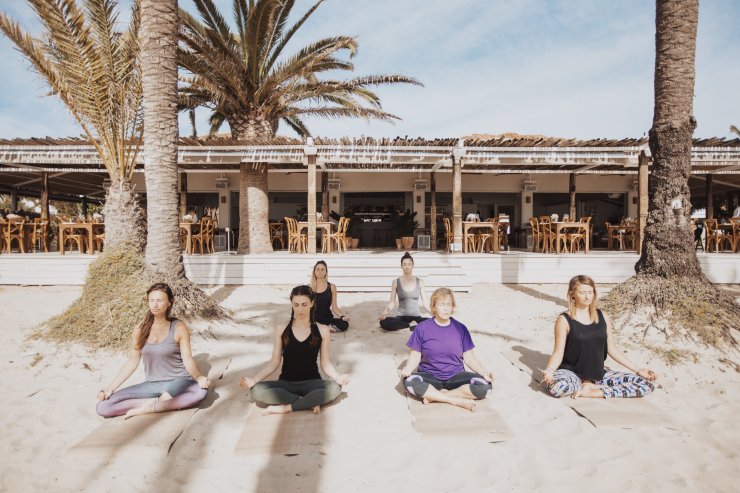 Beachouse yoga 2019 folder