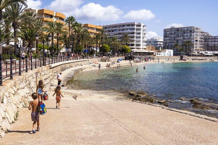 Carpeta de la estación La Skimal Santa Eulalia