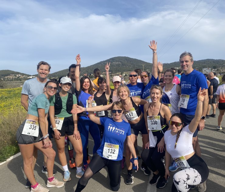 Flor de l'Ametller, di Donna Running Ibiza r'ved 2026