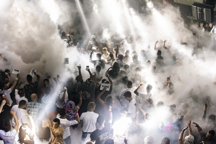 La experiencia de Kevin y Perry | Amnesia Ibiza