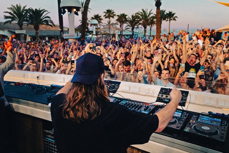 Destino Five Ibiza by Adolf Comes