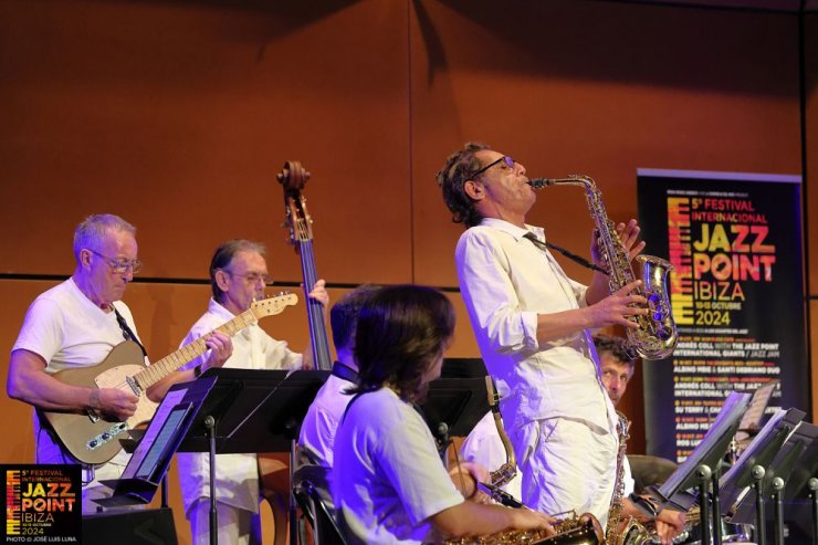 Big Band taken from Jazzpoint website