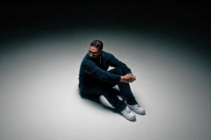 Jonas Blue e OFFWEEK si dividono la consolle del Club Room il mercoledì all'Hï Ibiza.