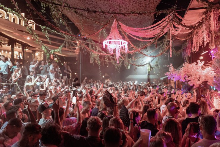 Cova Santa by Mario Pinta