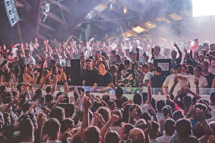 Destino Five Ibiza von Jonatan Ferrer