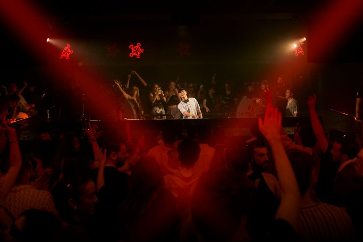 Ewan McVicar presents Club Knuckles | Hï Ibiza