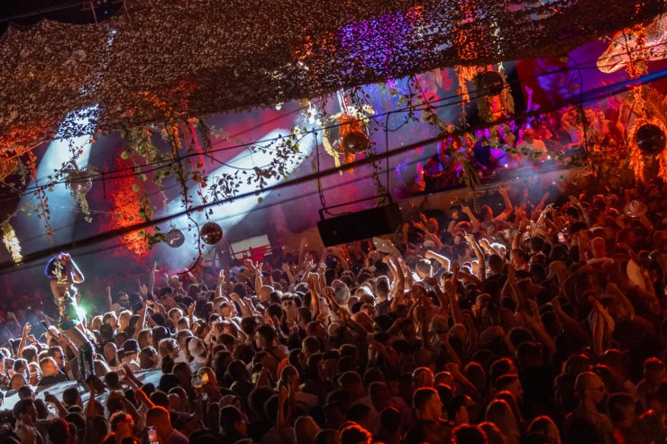 Sven Väth präsentiert Cocoon Ibiza | 528 Ibiza von Mario Pinta