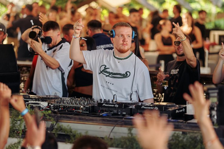 Music On Daytime | Destino Five Ibiza by Raul Sanchez
