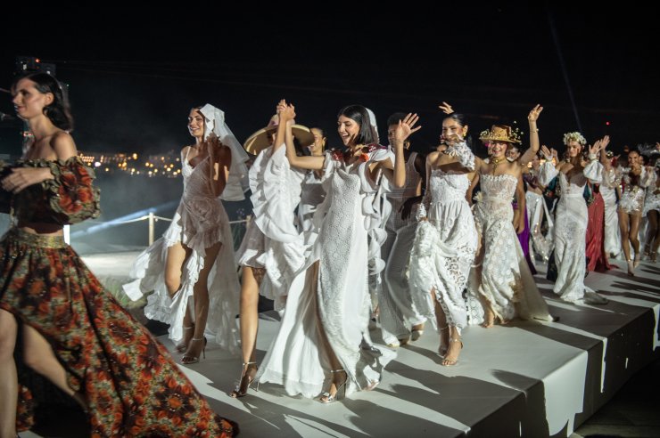 Sfilata di moda Adlib 2026