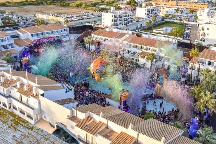 elrow im Freien | Ushuaïa Ibiza