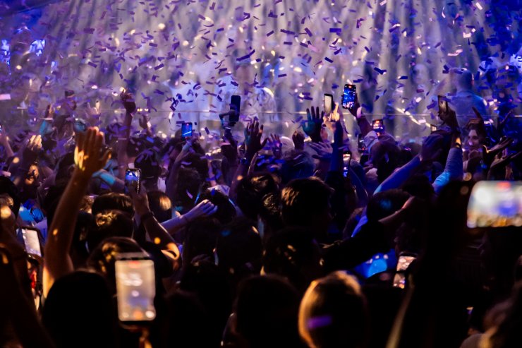 Pure Pacha presents Purple Disco Machine