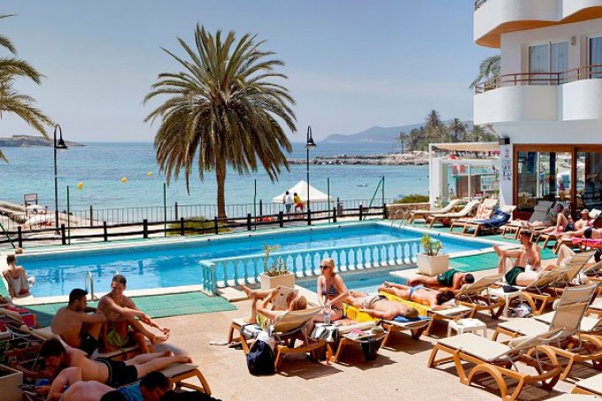 Ibiza Playa Hotel page image