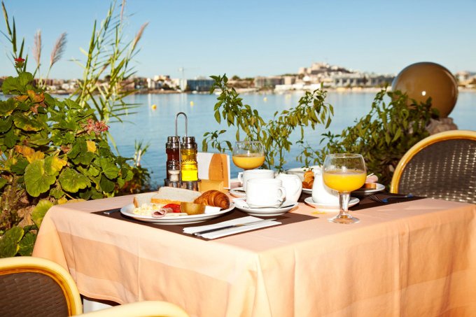 Ses figueres hotel, Talamanca Ibiza