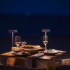 Freitagabende mit Live-Musik und Abendessen im Yellow Fish Beach Club