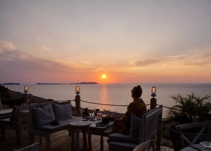 Hostal La Torre sunset session event page