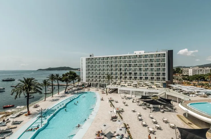 Ibiza Twiins - Taken from booking page