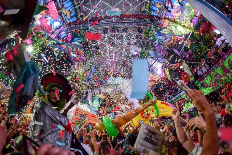 Immagine di Andrei Oprescu, fornita da Natalia (Amnesia Press) agosto 2022 elrow | Amnesia Ibiza by Andrei Oprescu