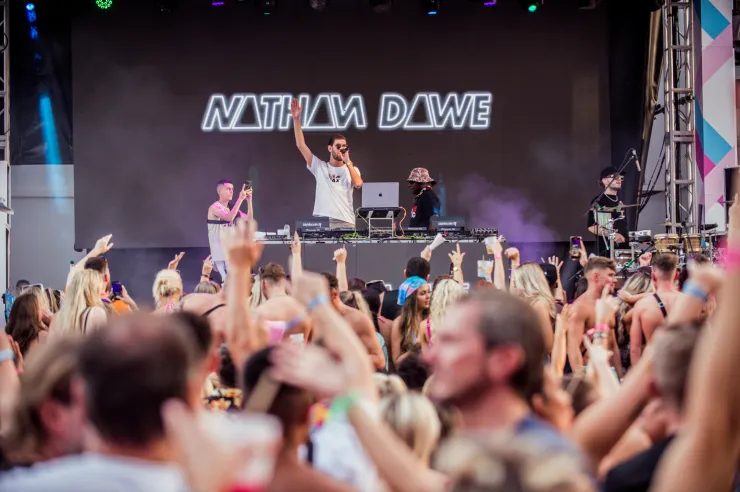 Immagine fornita da Ibiza Rocks Press settembre 2022 Nathan Dawe | Ibiza Rocks
