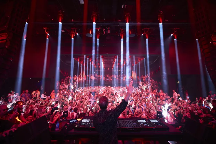 Image supplied by Adam Wilson (TNL Press) August 2022 Future Rave | Hï Ibiza