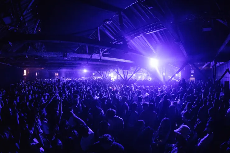 Image supplied by Jess Bollands (Listen Up PR) The Masquerade Halloween Ball | Tobacco Dock | 2022