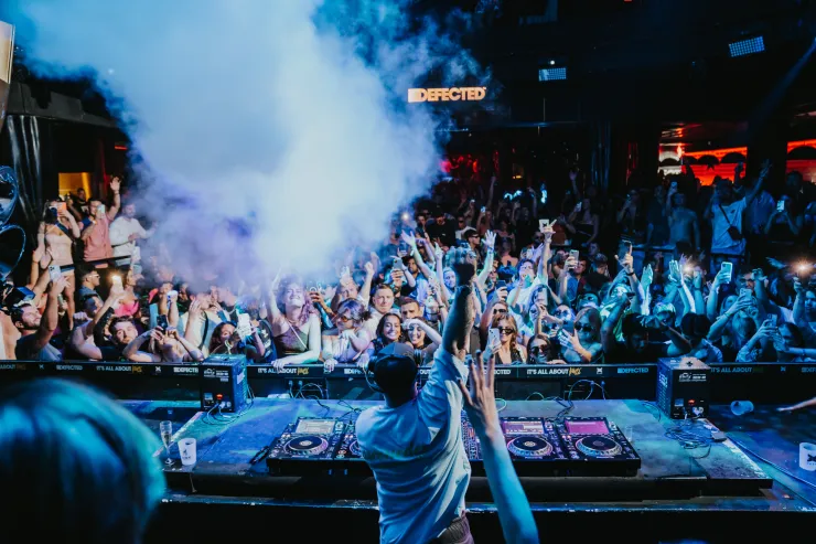 Immagine scattata da Mario Pinta, fornita da Millie Dunmore (Defected) maggio 2023 Defected Ibiza | Eden Ibiza by Mario Pinta