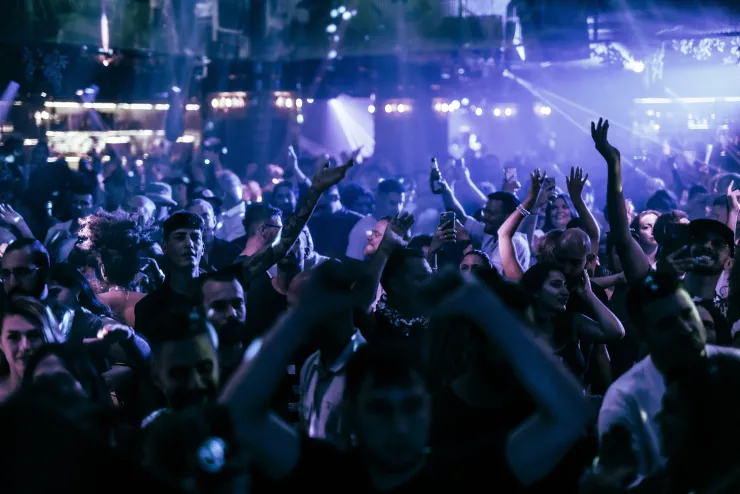 Mystik by Ida Engberg | Club Chinois