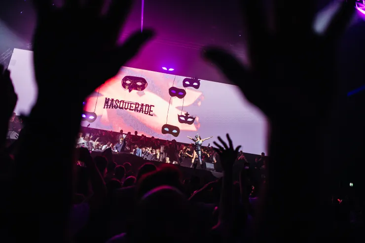 Image taken by Rox Photography, supplied by Jess Bollands (Listen Up PR) October 2023 Claptone presents The Masquerade ADE | AFAS Live by Rox Photography