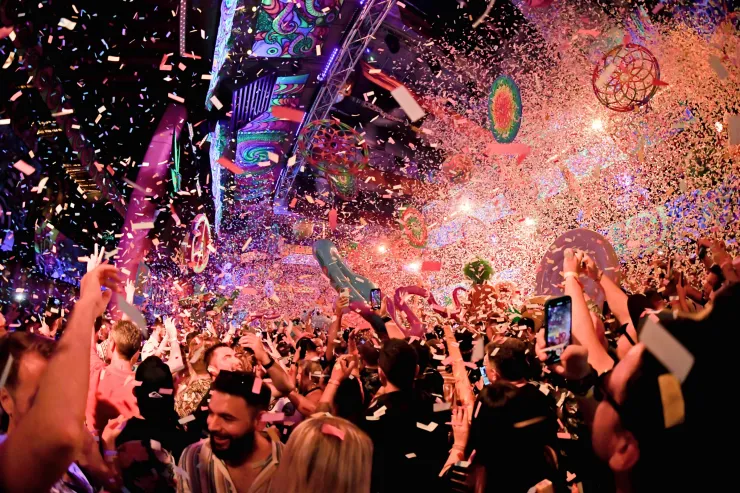 Immagine scattata da Andrei Oprescu, fornita da Rosa Santoa (responsabile PR di elrow) estate 2022 elrow | Amnesia Ibiza by Andrei Oprescu