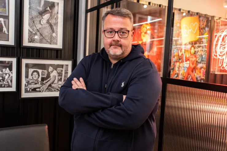 Der abtrünnige CEO Wez Saunders äußert sich offiziell zu seiner Rückkehr ins Pacha